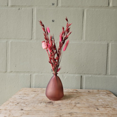 D19 Oergezellig vaasje met droogbloemen